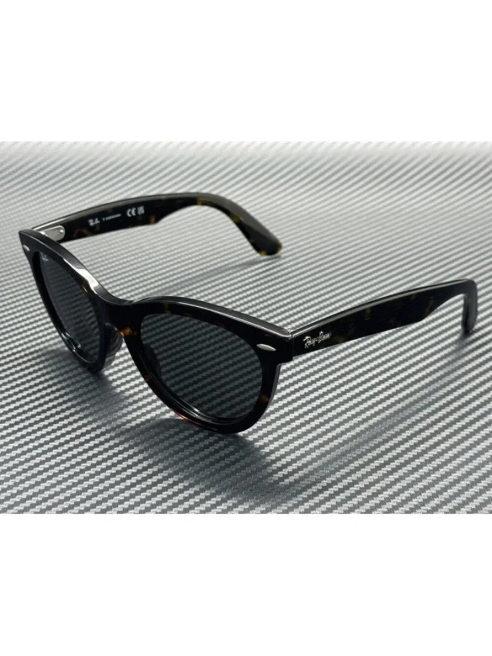 New Ray-Ban Men  Havana Sunglasses 54-21-150